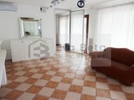 Visualizza le foto dell'immobile Visualizza le foto dell'immobile