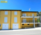 Visualizza le foto dell'immobile