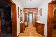 Visualizza le foto dell'immobile Visualizza le foto dell'immobile