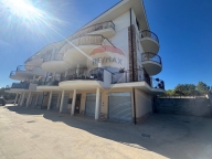 Visualizza le foto dell'immobile