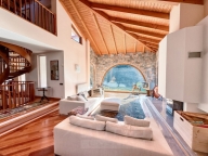 Visualizza le foto dell'immobile