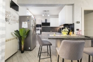 Visualizza le foto dell'immobile