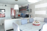 Visualizza le foto dell'immobile Visualizza le foto dell'immobile