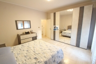 Visualizza le foto dell'immobile Visualizza le foto dell'immobile