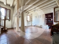 Visualizza le foto dell'immobile Visualizza le foto dell'immobile