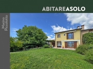 Visualizza le foto dell'immobile