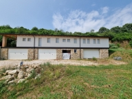 Visualizza le foto dell'immobile