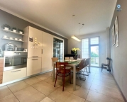 Visualizza le foto dell'immobile Visualizza le foto dell'immobile