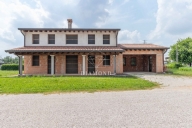 Visualizza le foto dell'immobile Visualizza le foto dell'immobile