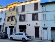 Visualizza le foto dell'immobile
