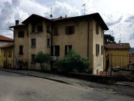 Visualizza le foto dell'immobile