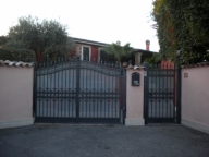 Visualizza le foto dell'immobile