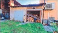 Visualizza le foto dell'immobile