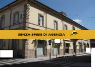 Visualizza le foto dell'immobile