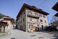 Visualizza le foto dell'immobile