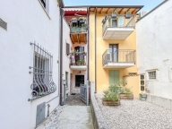 Visualizza le foto dell'immobile Visualizza le foto dell'immobile