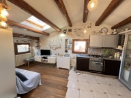 Visualizza le foto dell'immobile Visualizza le foto dell'immobile