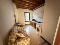 Visualizza le foto dell'immobile