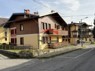 Visualizza le foto dell'immobile