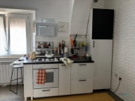 Visualizza le foto dell'immobile