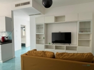 Visualizza le foto dell'immobile