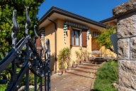 Visualizza le foto dell'immobile Visualizza le foto dell'immobile