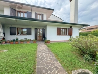 Visualizza le foto dell'immobile Visualizza le foto dell'immobile