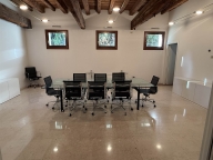 Visualizza le foto dell'immobile Visualizza le foto dell'immobile