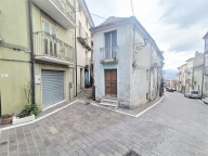 Visualizza le foto dell'immobile