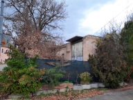 Visualizza le foto dell'immobile