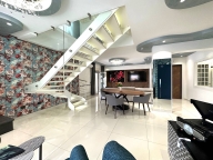 Visualizza le foto dell'immobile