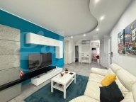 Visualizza le foto dell'immobile