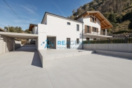 Visualizza le foto dell'immobile