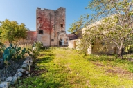 Visualizza le foto dell'immobile