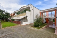 Vai alla scheda immobile