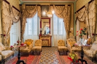 Visualizza le foto dell'immobile