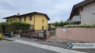 Visualizza le foto dell'immobile
