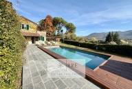 Visualizza le foto dell'immobile