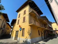 Visualizza le foto dell'immobile