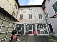 Visualizza le foto dell'immobile