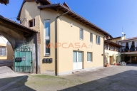 Visualizza le foto dell'immobile