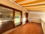 Visualizza le foto dell'immobile Visualizza le foto dell'immobile