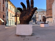 Visualizza le foto dell'immobile