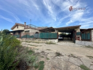 Visualizza le foto dell'immobile