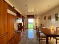 Visualizza le foto dell'immobile Visualizza le foto dell'immobile