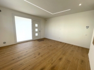 Vai alla scheda immobile Vai alla scheda immobile