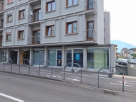 Visualizza le foto dell'immobile