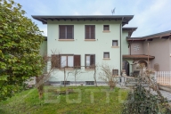 Visualizza le foto dell'immobile