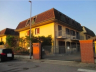 Visualizza le foto dell'immobile