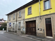 Visualizza le foto dell'immobile